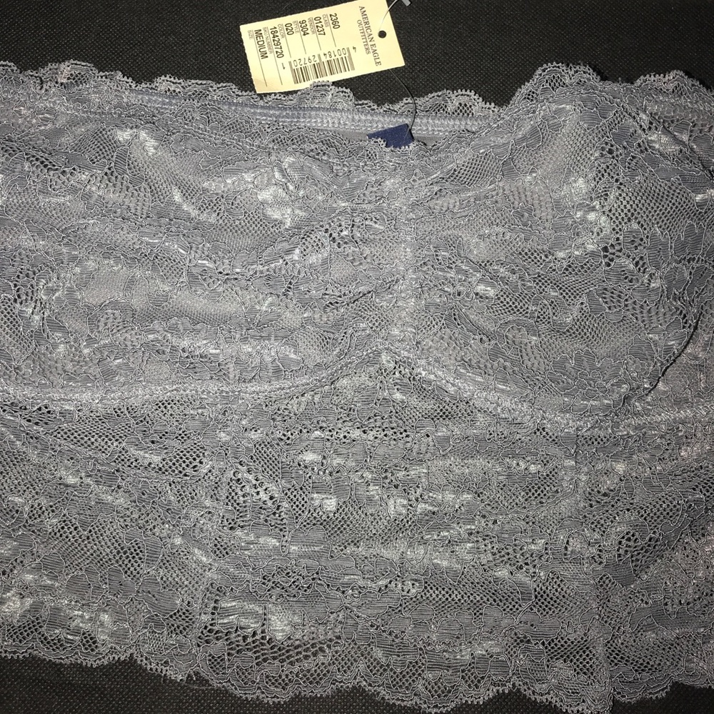 American Eagle Gray M lace bandeau NWT Never worn